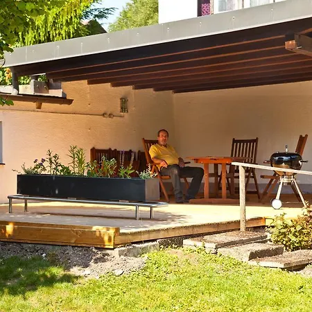 Albert Schweitzer Haus Pensión 2*